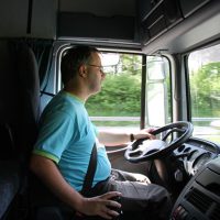 Selbstständiger LkW Fahrer im Nah-/ Fernverkehr als Aushilfe Vertretung a. Zeit in Saarbrücken auf Rechnung*